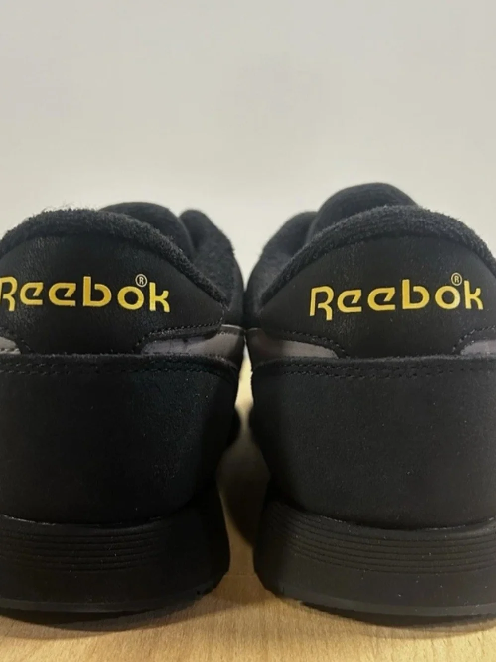 Reebok Unisex Classic Nylon 100230984 Black Gray Yellow Lace-Up Low Top Running